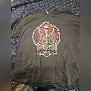 Men's Graphic Tee in Black